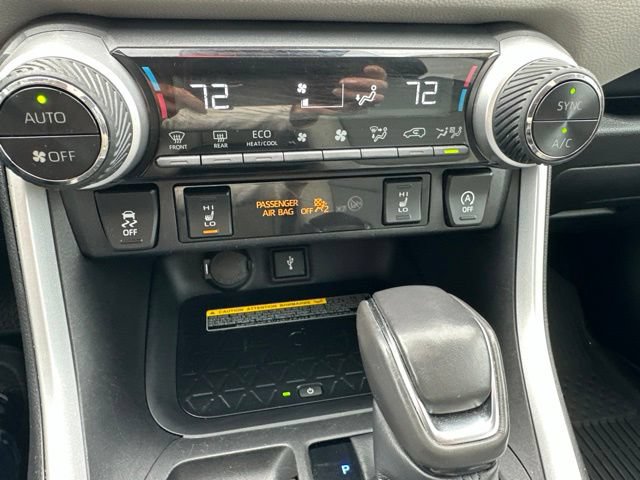 Used 2021 Toyota RAV4 XLE Premium AWD/4WD image 13