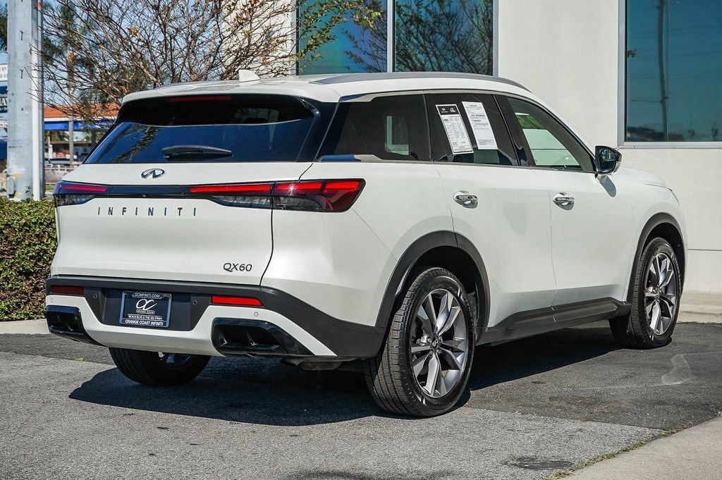 Certified 2023 INFINITI QX60 Luxe image 6
