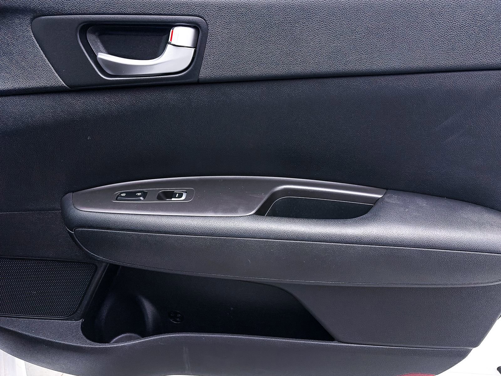 Used 2018 Kia Optima LX image 32