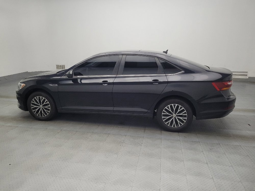 Used 2019 Volkswagen Jetta SEL image 3