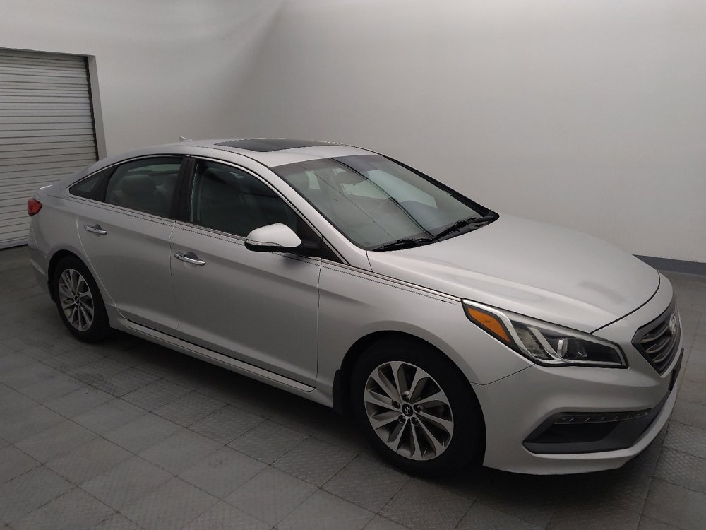 Used 2017 Hyundai Sonata Sport w/ Value Edition Package 02 FWD image 11