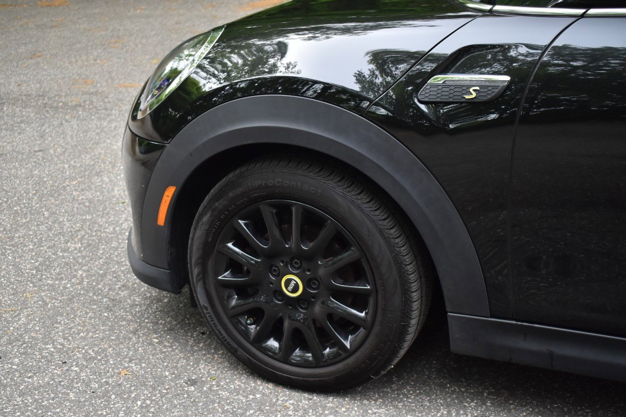Used 2024 MINI Cooper SE FWD image 35