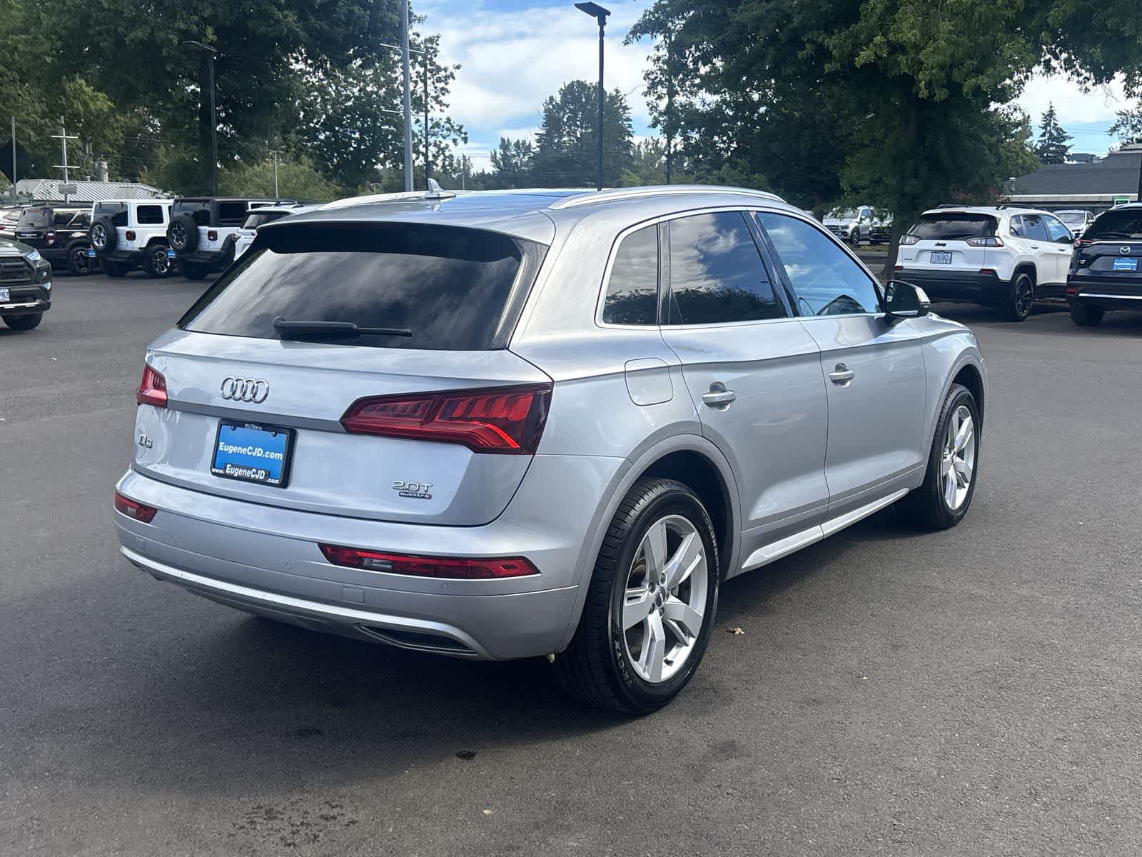 Used 2018 Audi Q5 Premium Plus AWD/4WD image 5