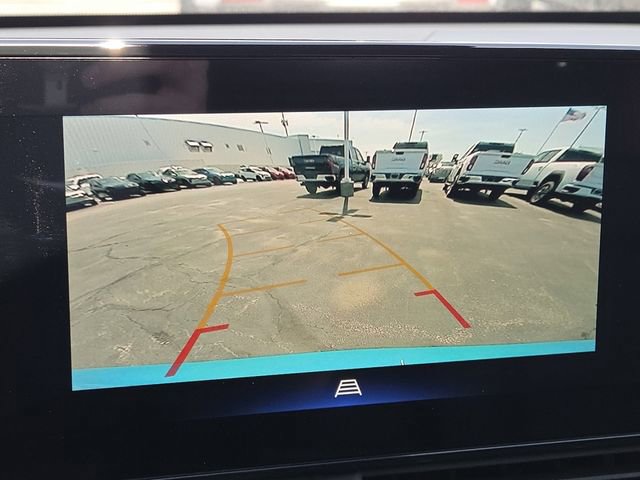 New 2026 Chevrolet Trax RS w/ Driver Confidence Package FWD image 3