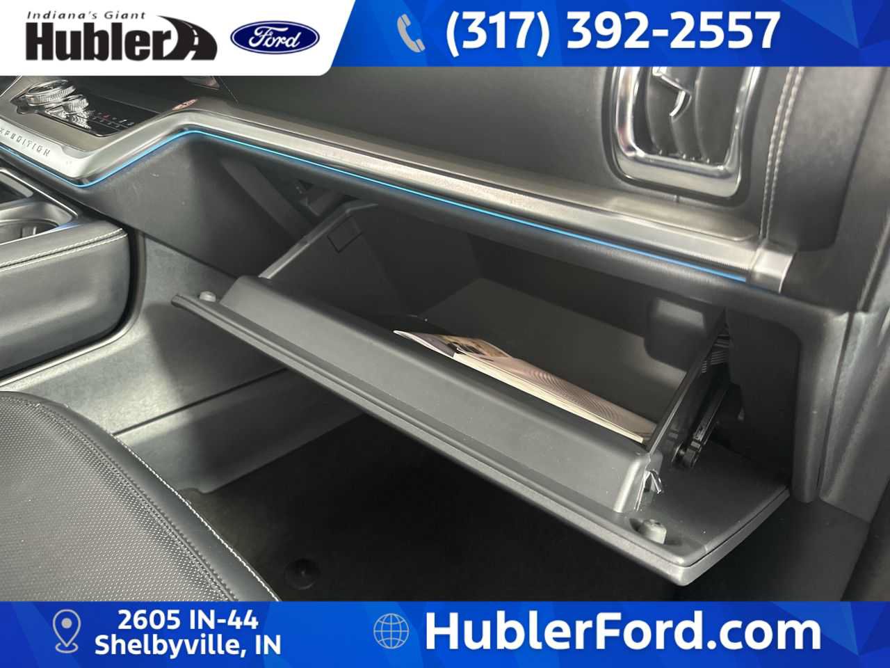 Used 2025 Ford Expedition Platinum AWD/4WD image 27