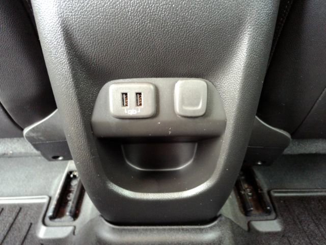 Used 2022 Chevrolet Colorado Z71 image 25