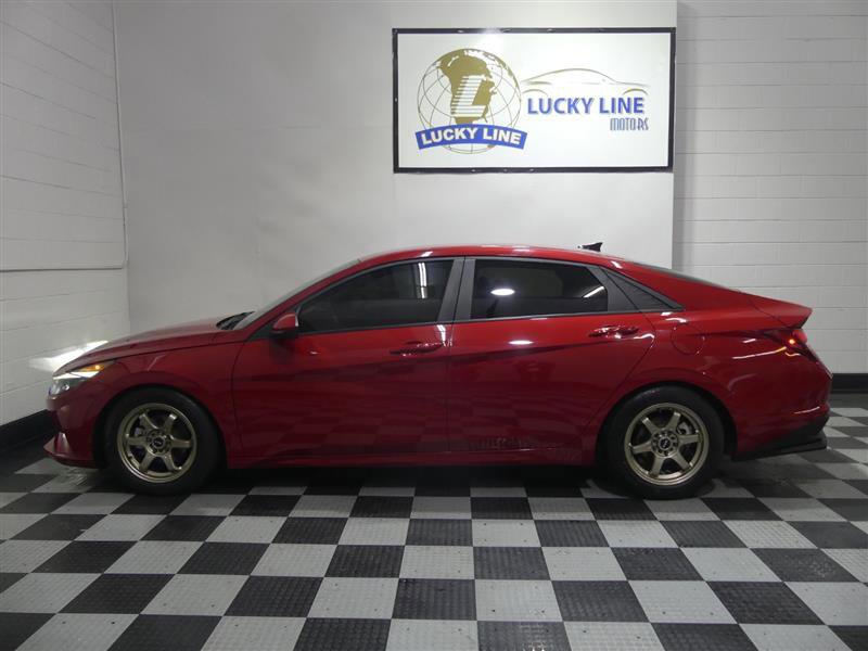 Used 2022 Hyundai Elantra SEL FWD image 7