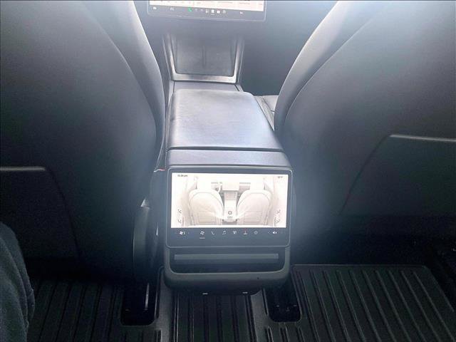Used 2025 Tesla Model 3 RWD image 22