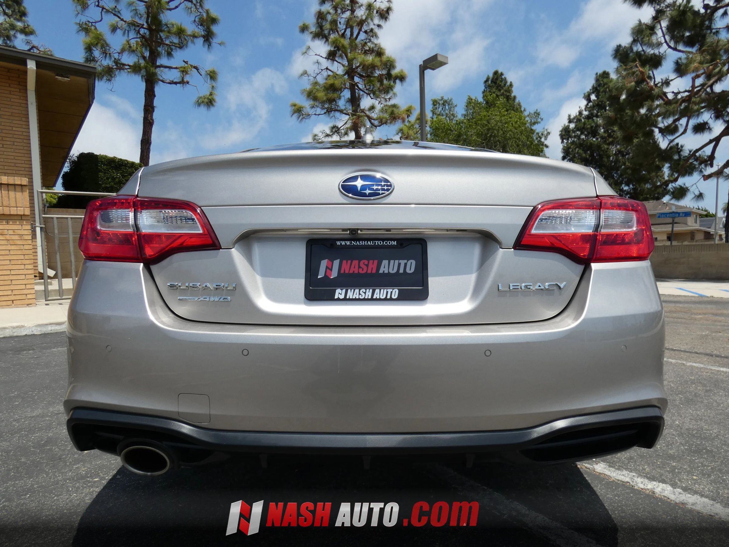 Used 2018 Subaru Legacy 2.5i Limited AWD/4WD image 10