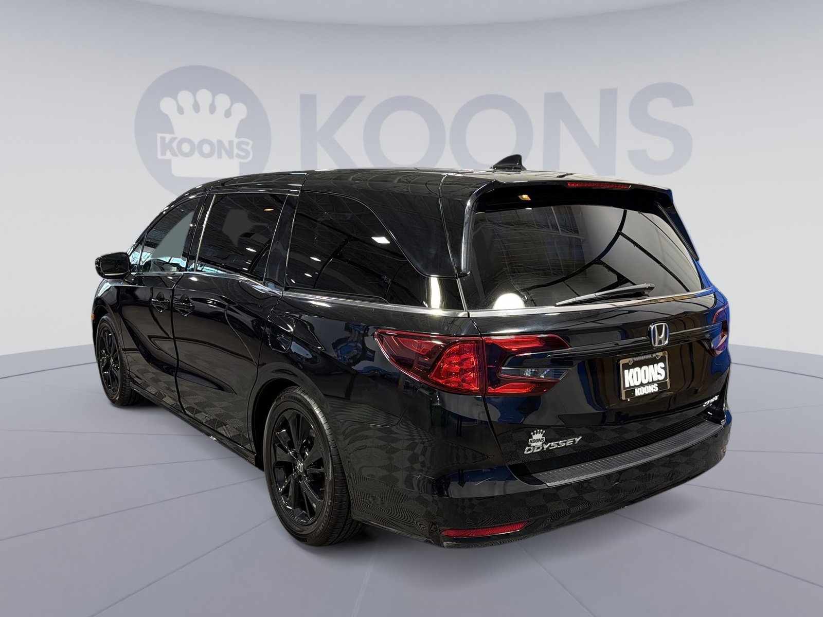 Used 2023 Honda Odyssey Sport image 14