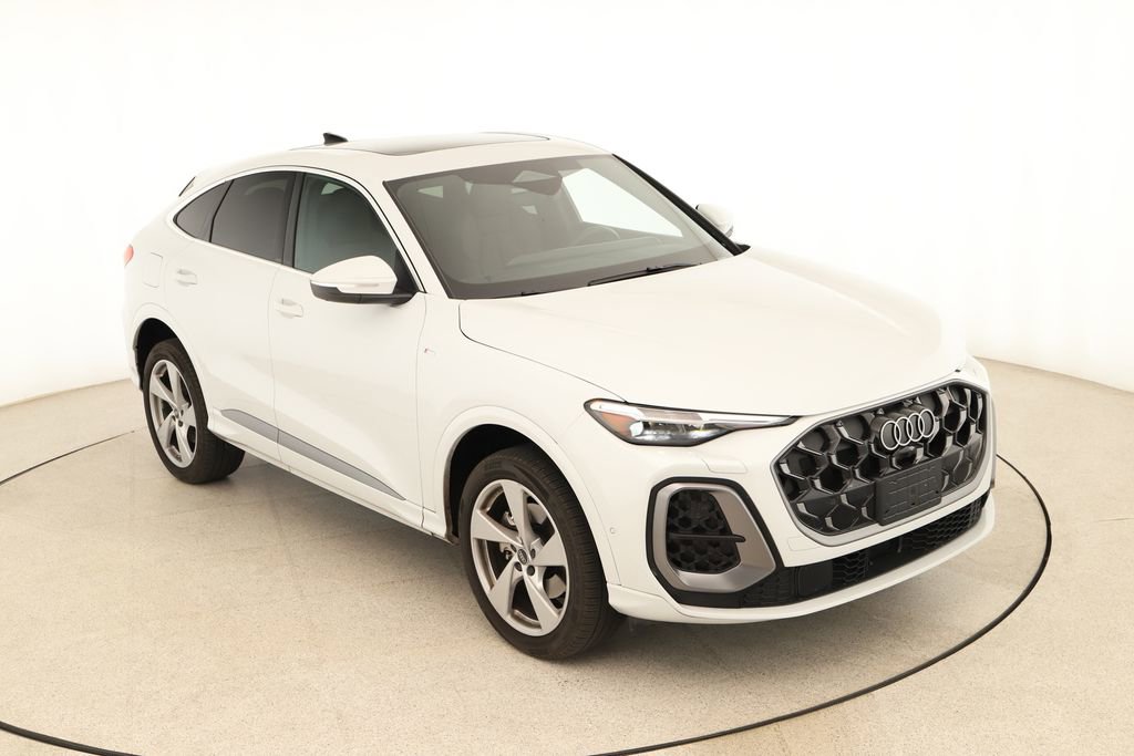 Certified 2025 Audi Q5 Premium Plus w/ Premium Plus image 35