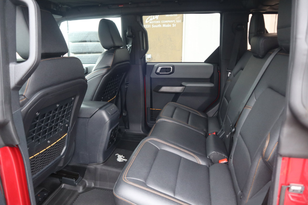 Used 2021 Ford Bronco Badlands image 56