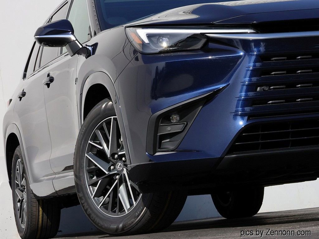 New 2026 Lexus TX 350 AWD image 4