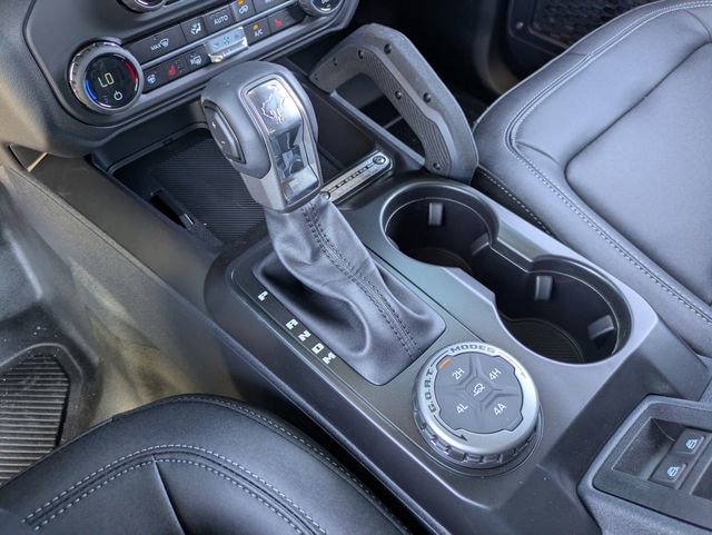 New 2025 Ford Bronco Badlands image 59