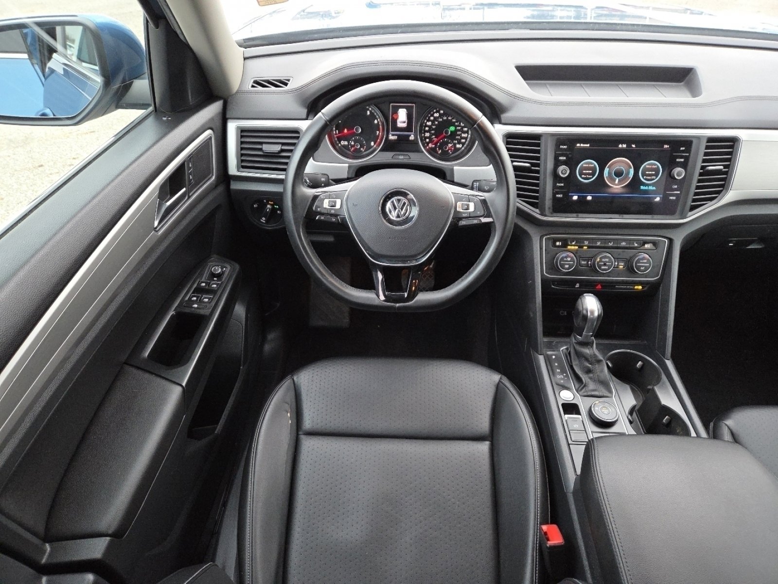 Used 2019 Volkswagen Atlas SE image 24