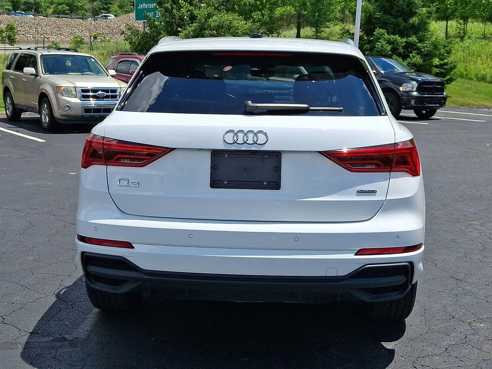 Used 2025 Audi Q3 2.0T Premium AWD/4WD image 5
