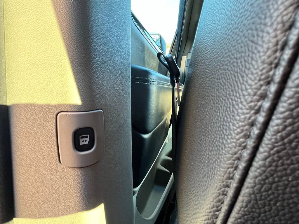 Used 2020 Dodge Grand Caravan SXT image 26