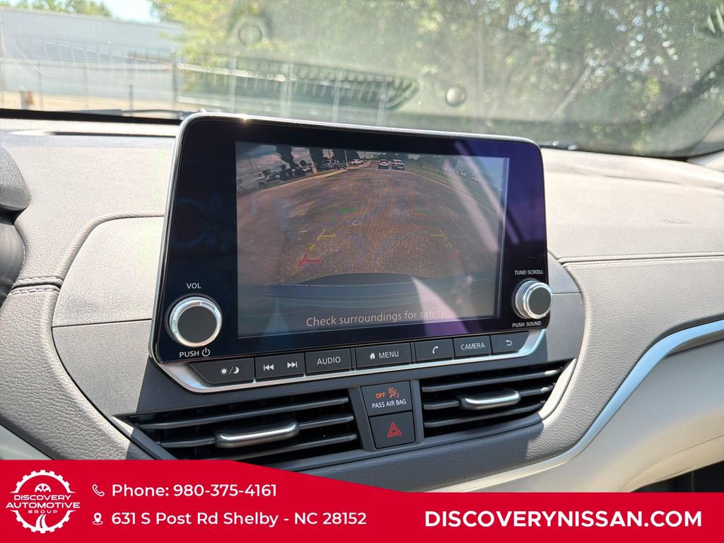 Certified 2021 Nissan Altima 2.5 SV w/ SV Premium Package FWD image 17