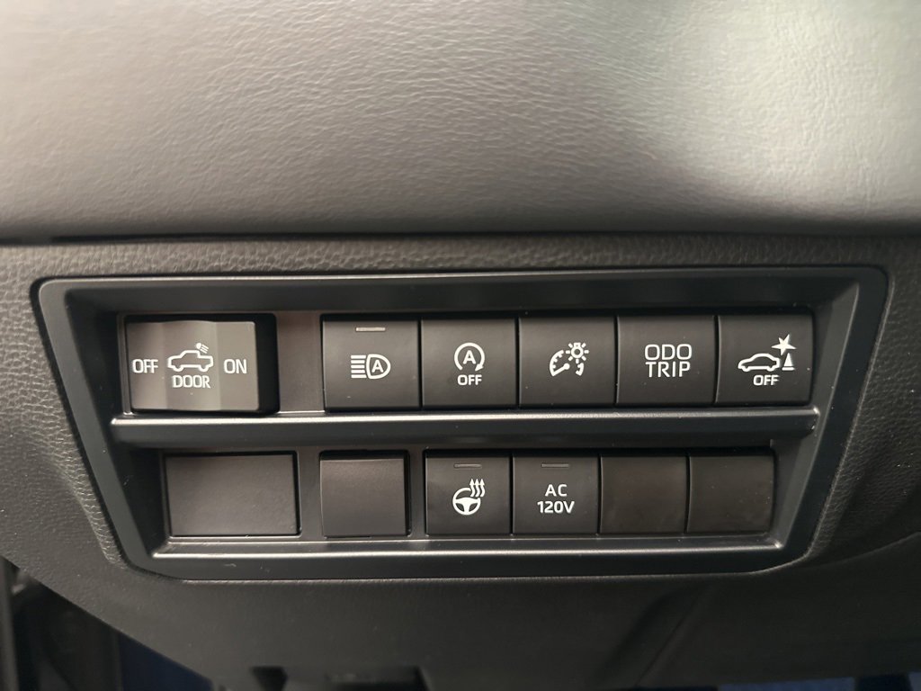 Used 2023 Toyota Tundra Platinum image 25