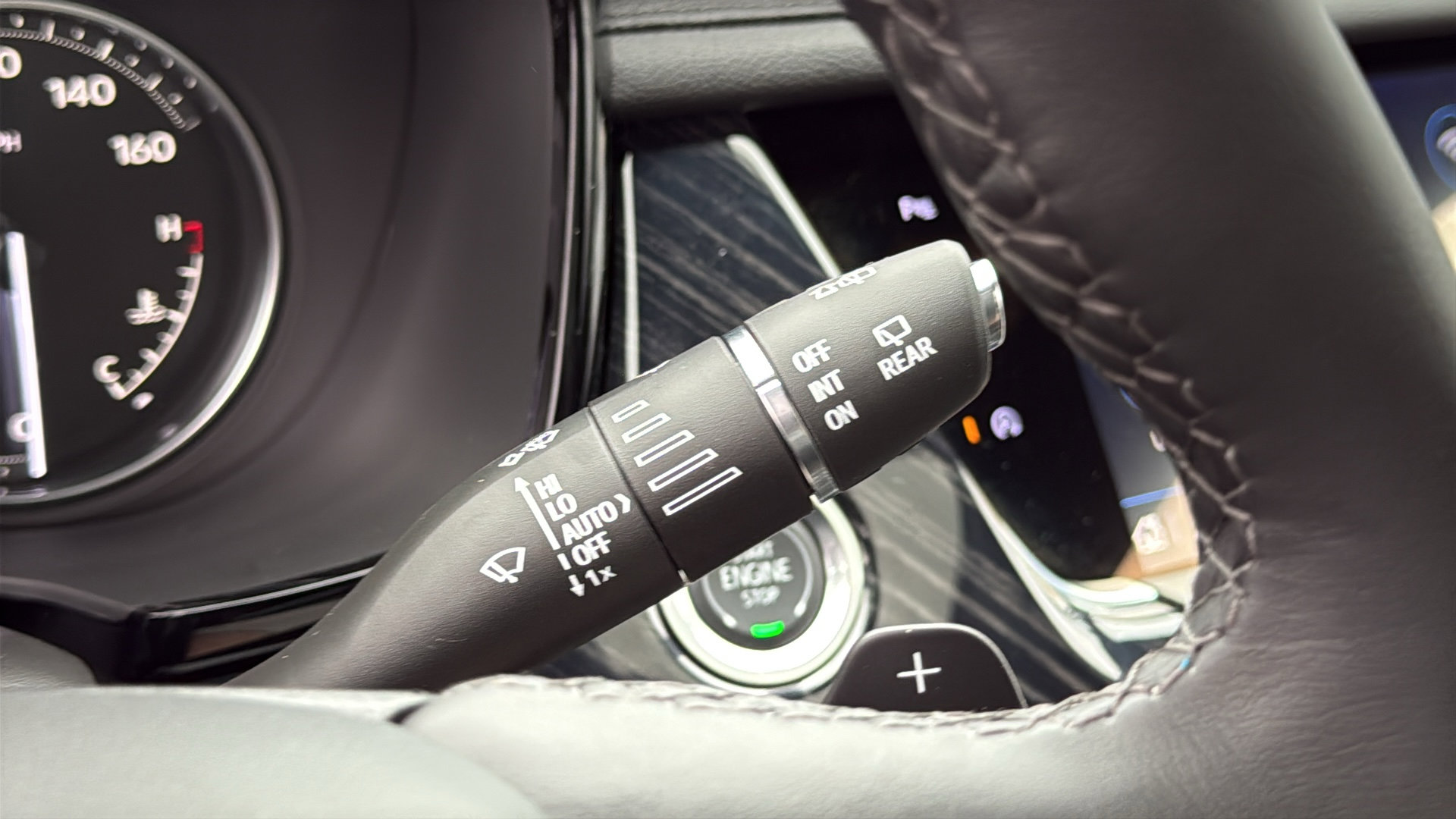 New 2025 Cadillac XT6 Premium Luxury image 18