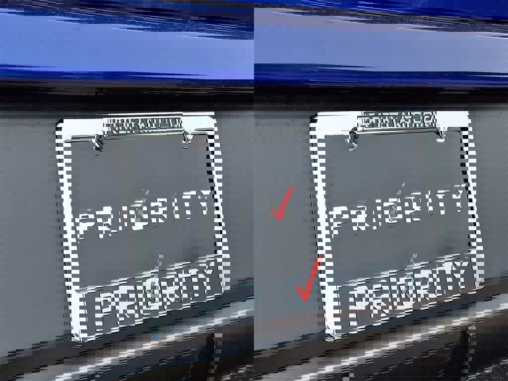 Used 2025 Hyundai Elantra Limited image 31