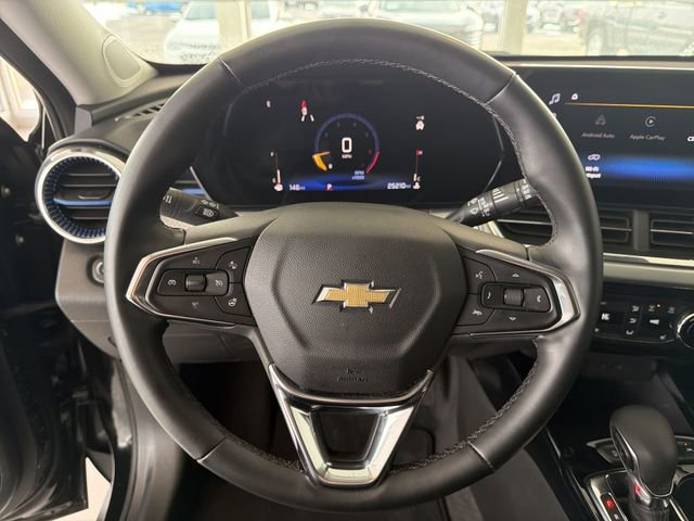 Certified 2025 Chevrolet Trax LT w/ LT Convenience Package image 28