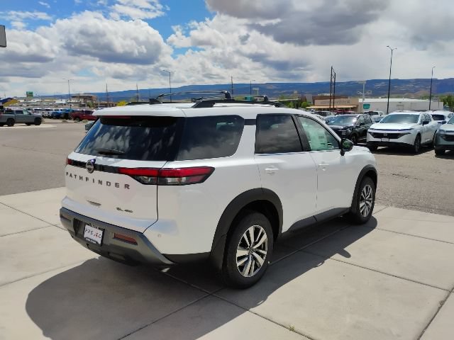 New 2026 Nissan Pathfinder SL AWD/4WD image 5