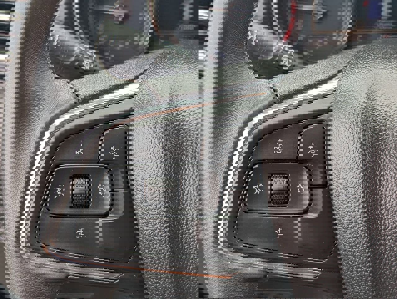 Used 2023 Buick Encore GX Preferred FWD image 29