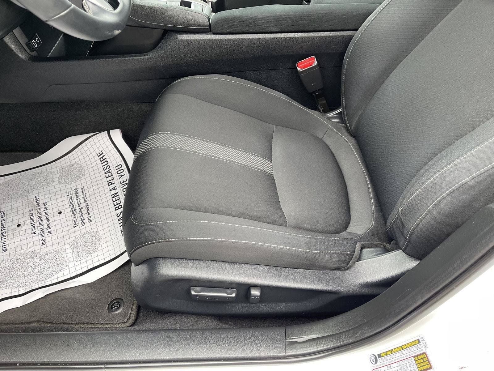 Used 2019 Honda Civic EX image 3