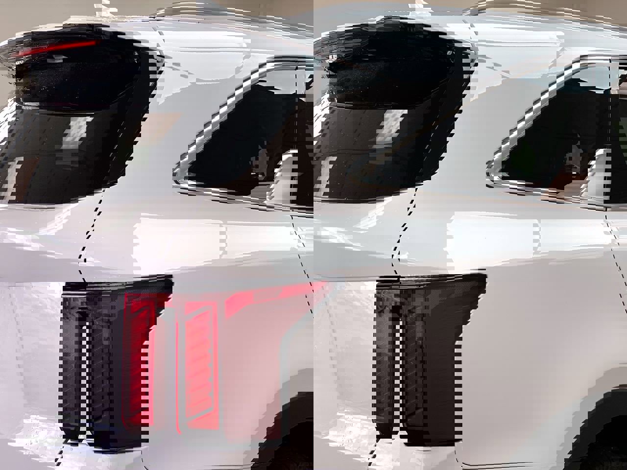 Certified 2025 Kia Sorento S w/ Panoramic Sunroof Package image 10