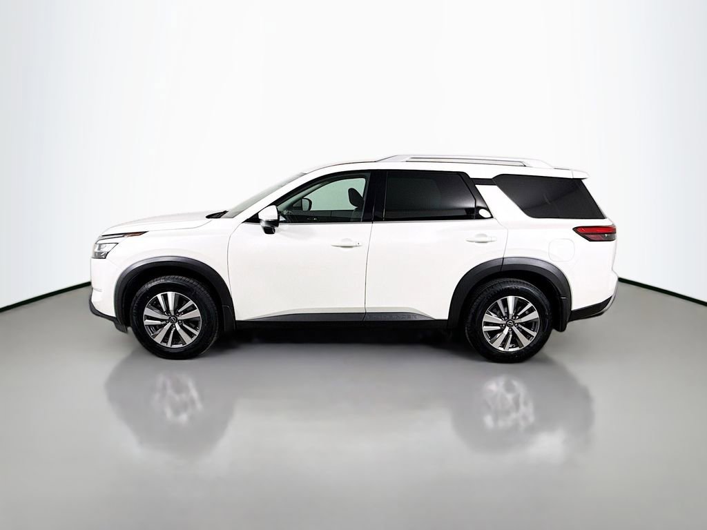 Used 2023 Nissan Pathfinder SL image 8