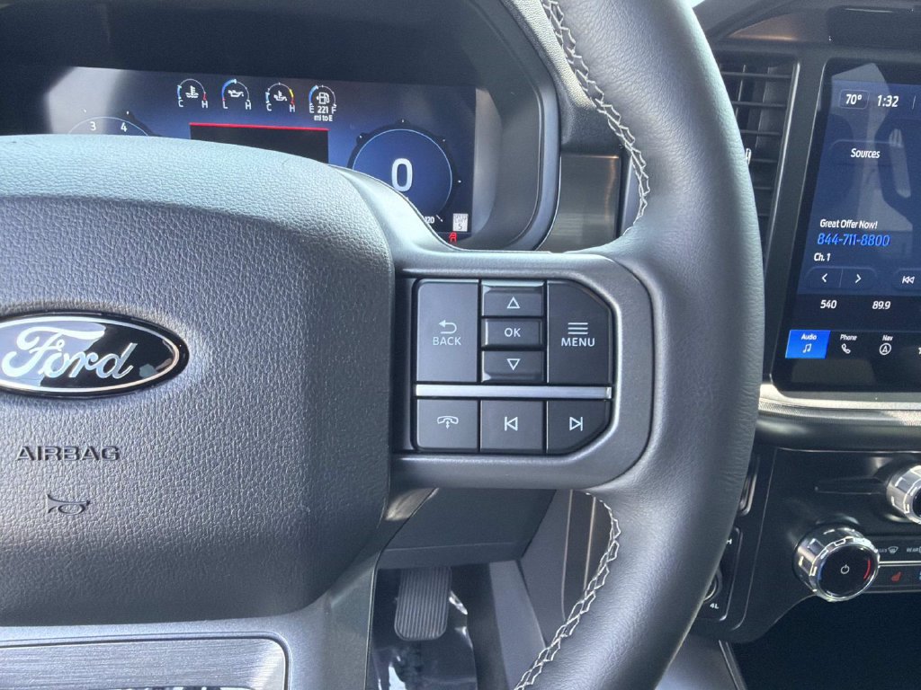Used 2026 Ford F150 Lariat AWD/4WD image 26