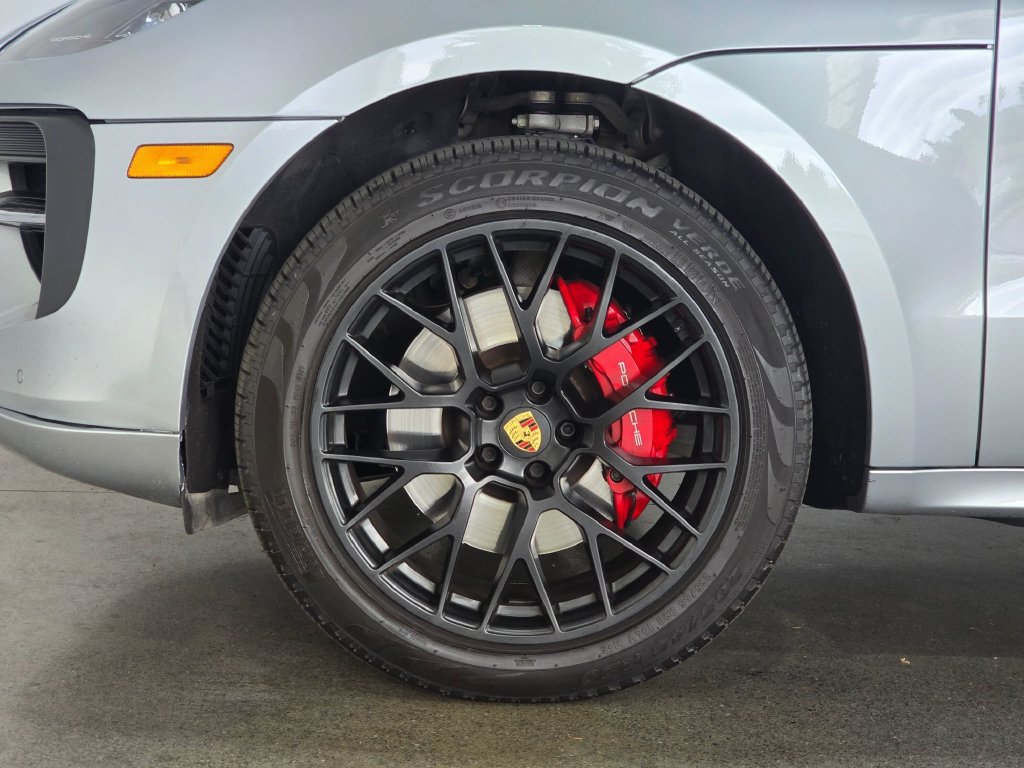 Used 2021 Porsche Macan GTS w/ Premium Package Plus (PF9) AWD/4WD image 8
