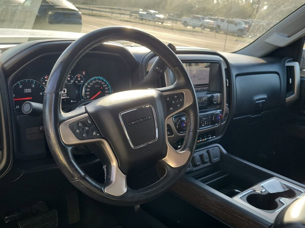 Used 2017 GMC Sierra 2500 Denali w/ Duramax Plus Package image 10
