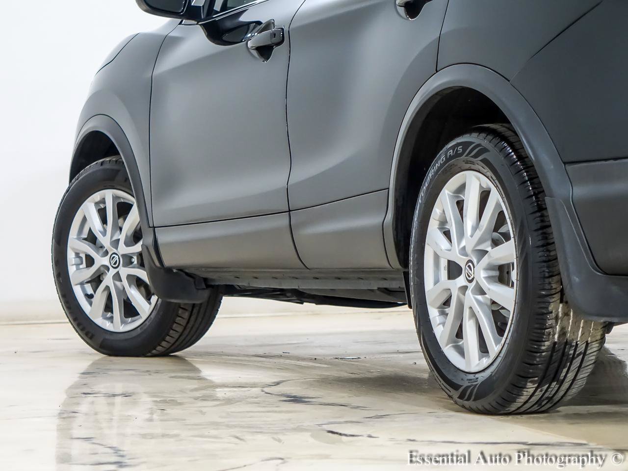 Used 2022 Nissan Rogue Sport S FWD image 11