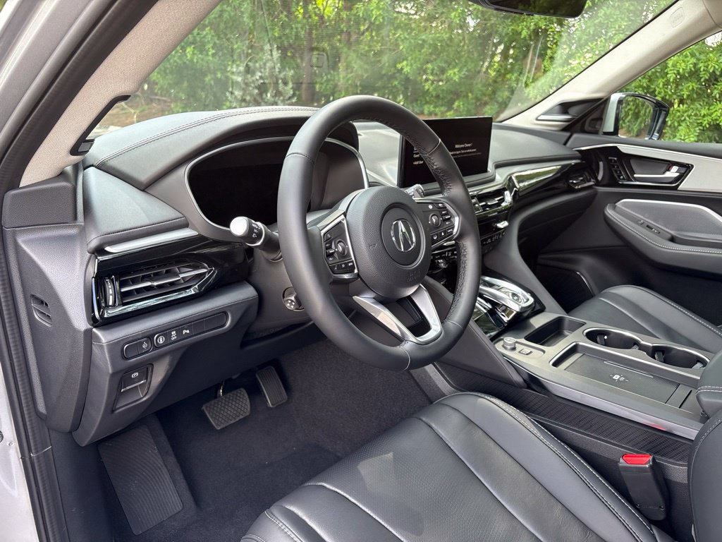 New 2026 Acura MDX w/ Technology Package FWD image 16