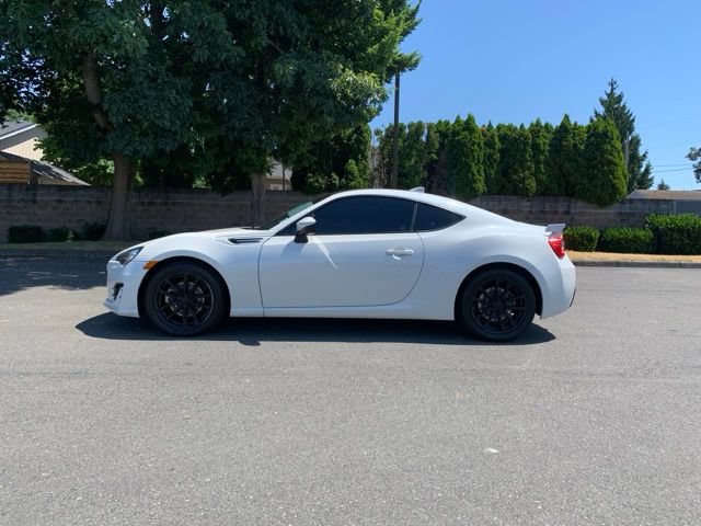 Used 2017 Subaru BRZ Limited w/ Popular Package #2 RWD video 2