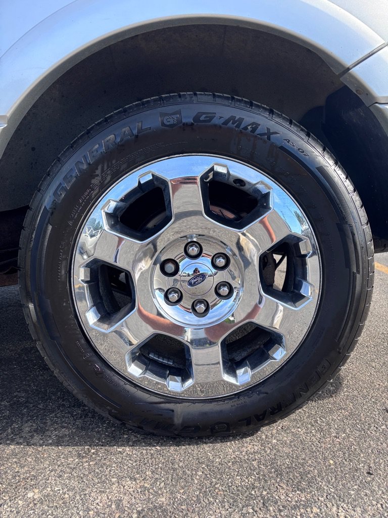 Used 2010 Ford Expedition EL Limited AWD/4WD image 22
