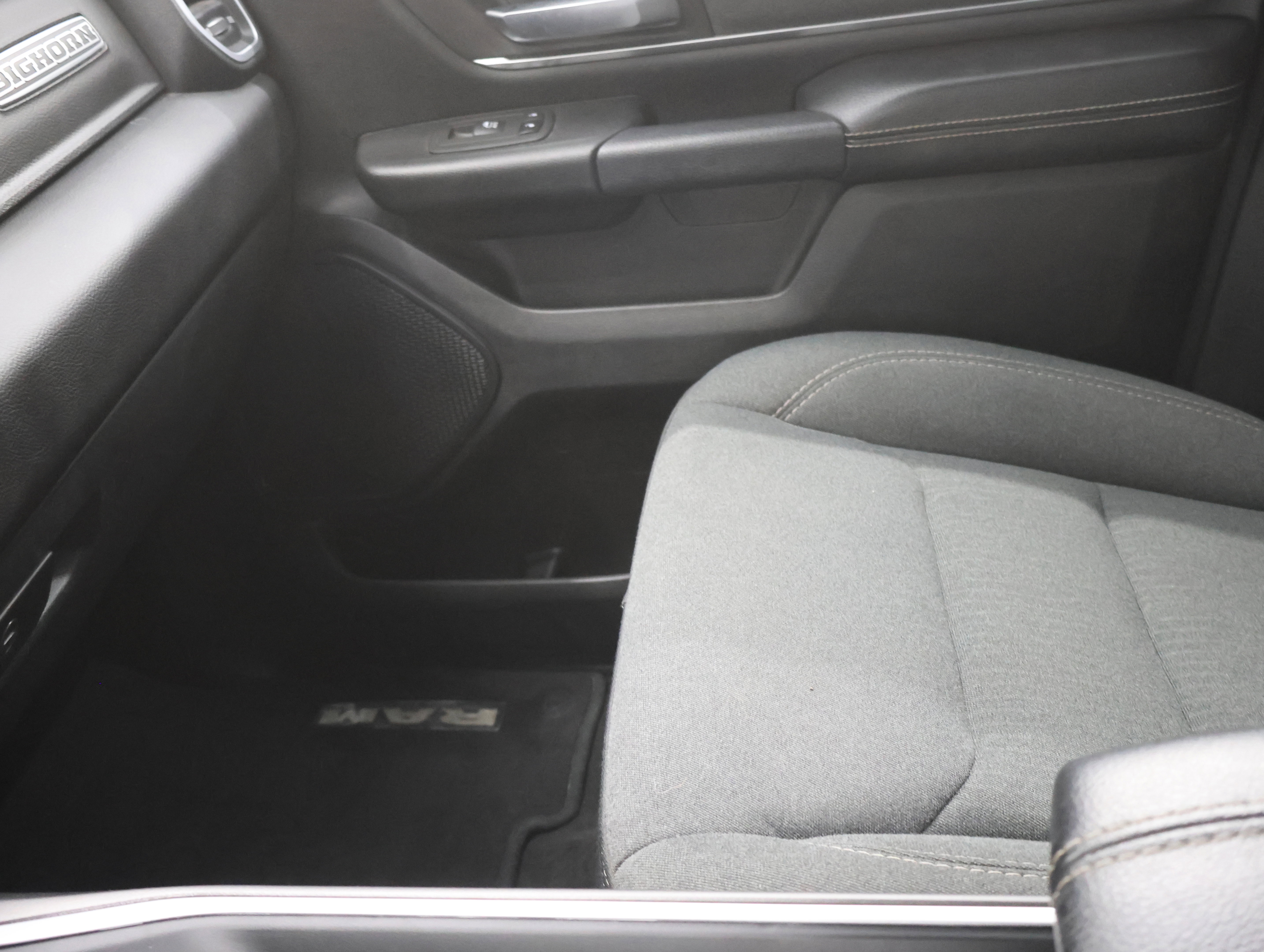 Used 2022 RAM 1500 Big Horn image 13