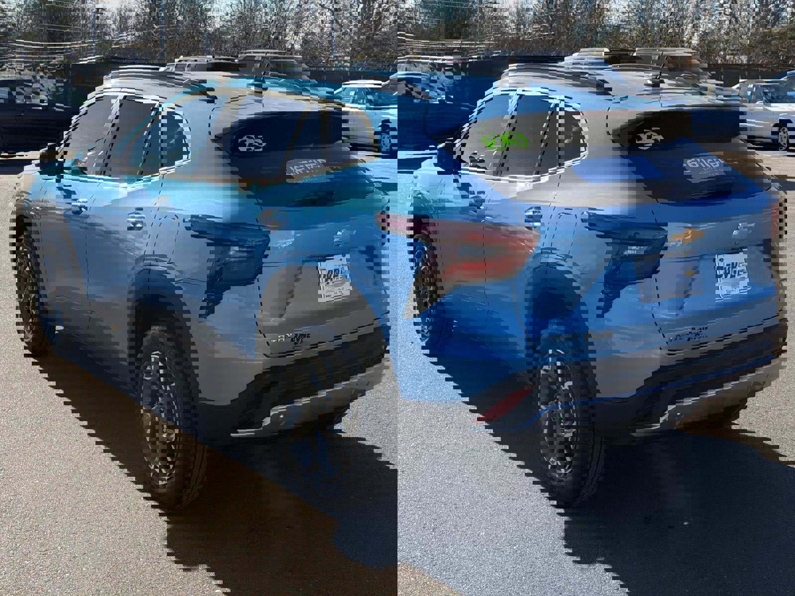 Certified 2025 Chevrolet Trax LT w/ Driver Confidence Package image 17