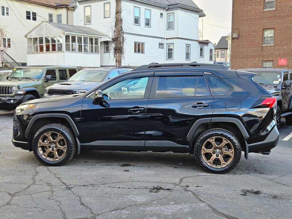 Used 2023 Toyota RAV4 AWD Hybrid image 2