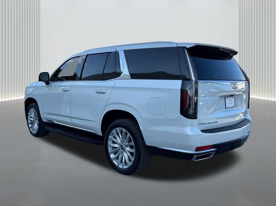 Certified 2024 Cadillac Escalade Luxury image 9
