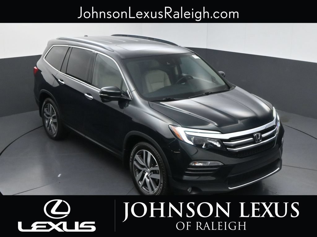 Used 2016 Honda Pilot Touring image 24