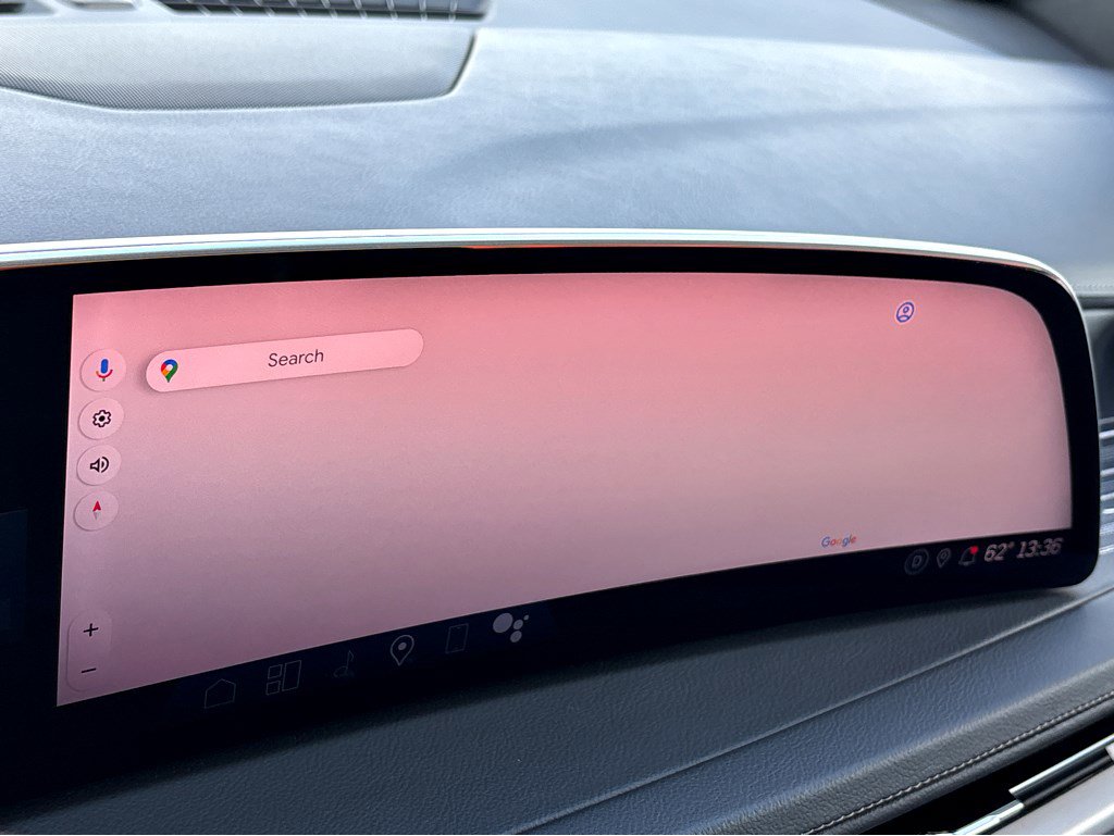 Used 2025 Cadillac XT4 Premium Luxury image 8