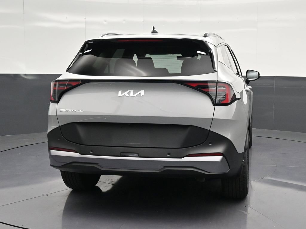 Used 2026 Kia Sportage EX w/ EX Panorama Roof Package FWD image 2
