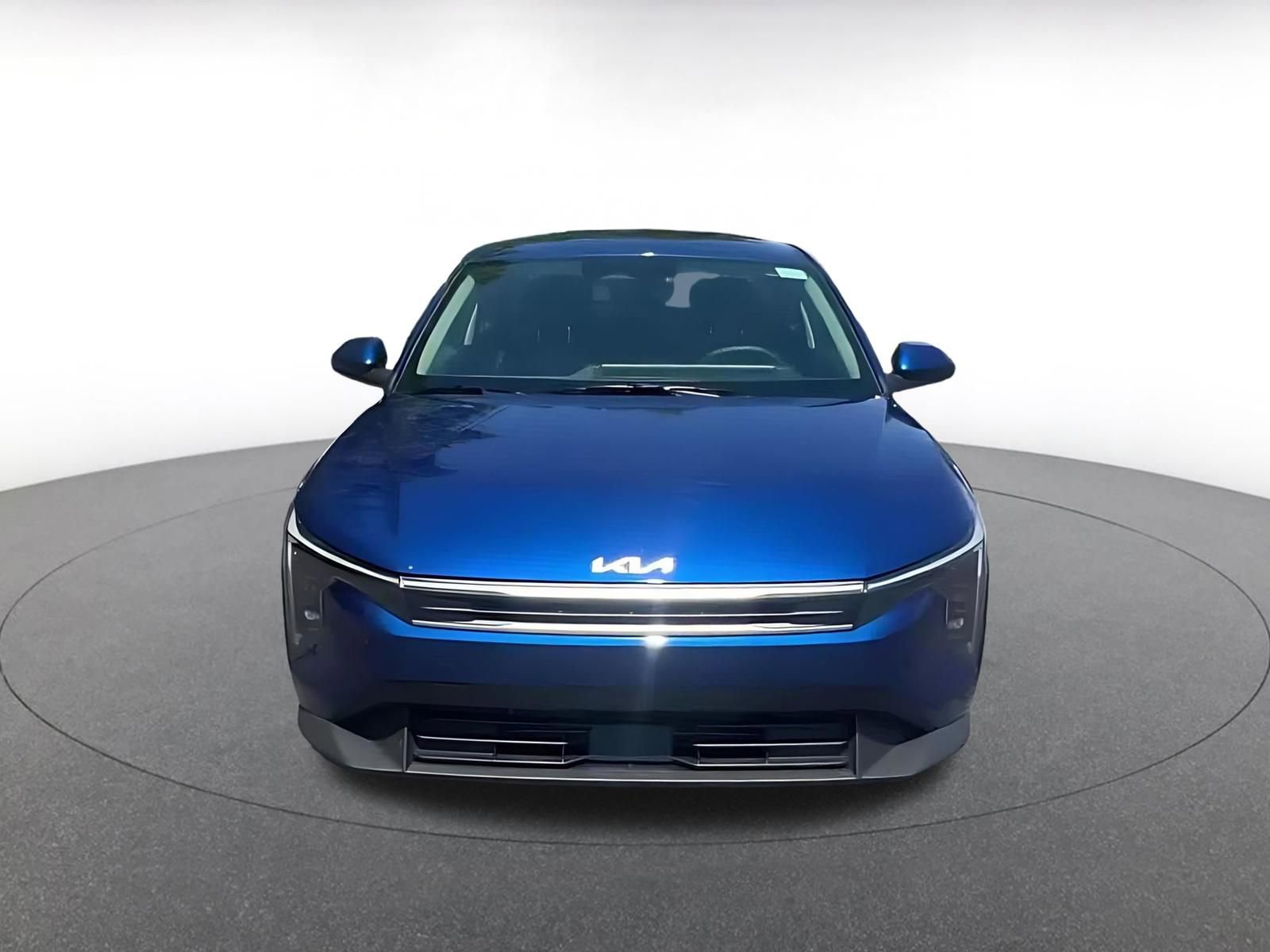 Used 2025 Kia K4 FWD image 4