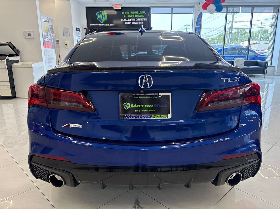 Used 2018 Acura TLX V6 w/ Technology & A-SPEC Pkg FWD image 11