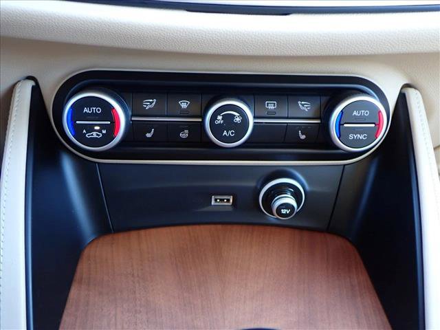 Used 2019 Alfa Romeo Stelvio Ti Lusso w/ Quick Order Package 22X Lusso image 21