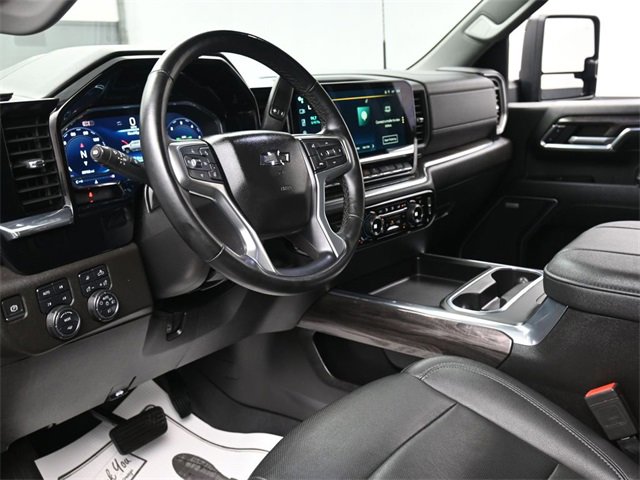 Used 2024 Chevrolet Silverado 2500 LTZ w/ LTZ Plus Package image 14