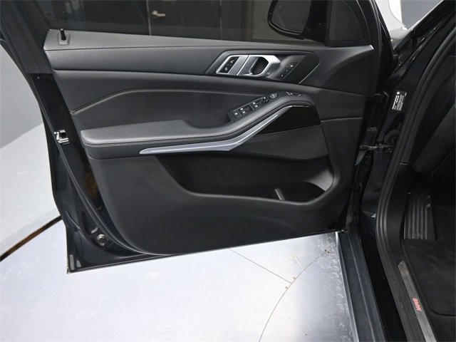 Used 2020 BMW X5 xDrive40i w/ Premium Package image 17